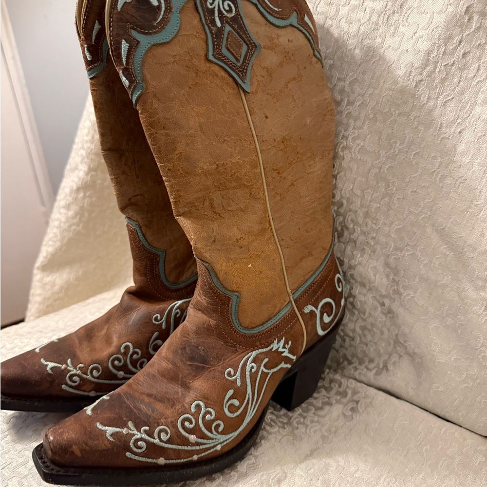Justin Boots Brown and Blue Western Boots